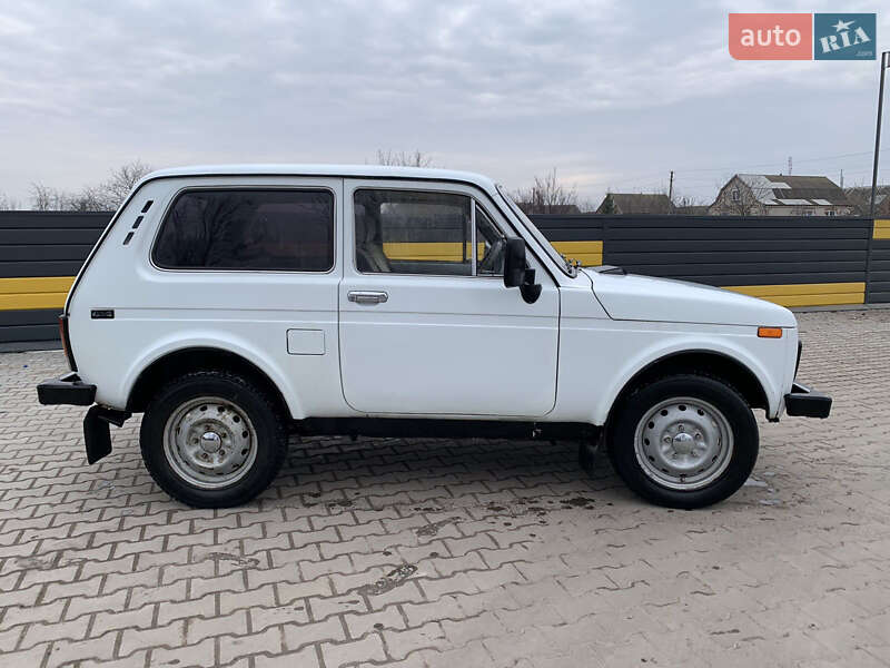 Внедорожник / Кроссовер ВАЗ / Lada 21213 Niva 1997 в Липовце