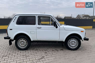 Внедорожник / Кроссовер ВАЗ / Lada 21213 Niva 1997 в Липовце