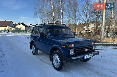 Позашляховик / Кросовер ВАЗ / Lada 21213 Niva 2005 в Олевську