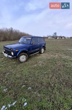 Внедорожник / Кроссовер ВАЗ 21213 Niva 2002 в 
