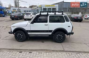 Внедорожник / Кроссовер ВАЗ 21213 Niva 2004 в 