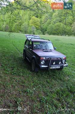 Внедорожник / Кроссовер ВАЗ 21213 Niva 2004 в Сваляве