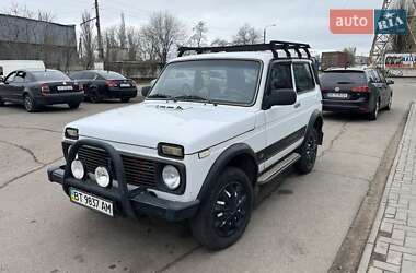 Внедорожник / Кроссовер ВАЗ 21213 Niva 2004 в Николаеве
