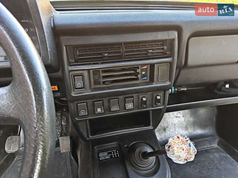 Внедорожник / Кроссовер ВАЗ / Lada 21213 Niva 2005 в Чернигове