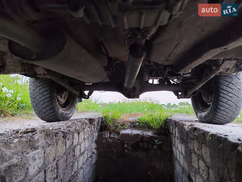 Внедорожник / Кроссовер ВАЗ / Lada 21213 Niva 1992 в Вишневце