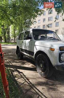 Позашляховик / Кросовер ВАЗ 21213 Niva 1995 в Шостці