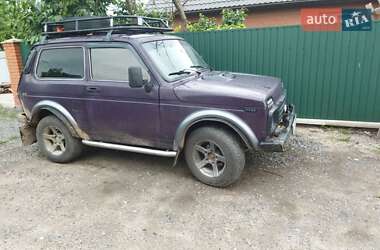 Внедорожник / Кроссовер ВАЗ 21213 Niva 2002 в 