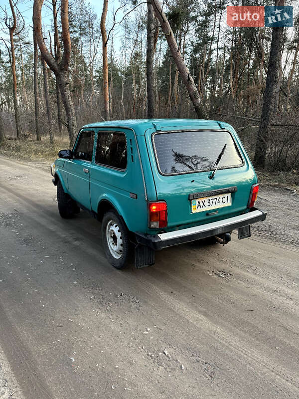 Внедорожник / Кроссовер ВАЗ / Lada 21213 Niva 1998 в Харькове