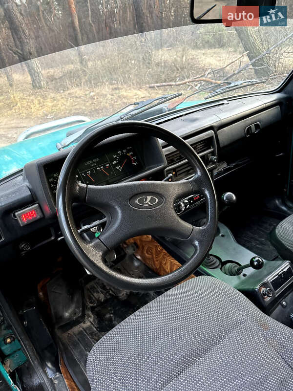 Внедорожник / Кроссовер ВАЗ / Lada 21213 Niva 1998 в Харькове