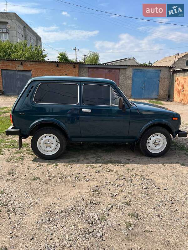 Внедорожник / Кроссовер ВАЗ / Lada 21213 Niva 1998 в Тульчине