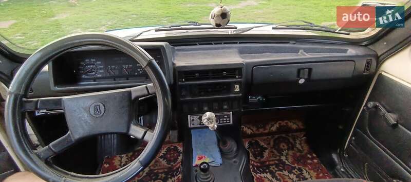 Внедорожник / Кроссовер ВАЗ / Lada 21213 Niva 1995 в Томашполе фото 12 Внедорожник / Кроссовер ВАЗ / Lada 21213 Niva 1995 в Томашполе