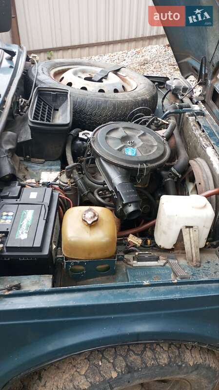 Внедорожник / Кроссовер ВАЗ / Lada 21213 Niva 2002 в Солотвине