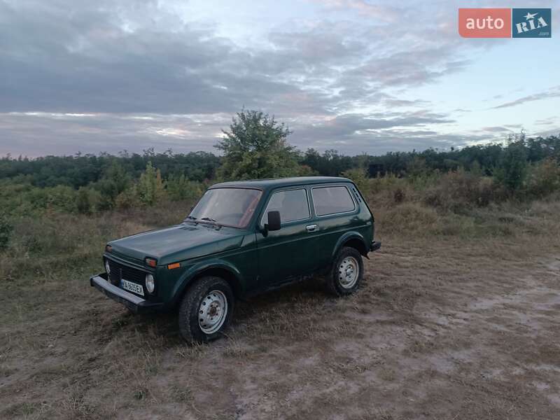 Внедорожник / Кроссовер ВАЗ / Lada 21213 Niva 1999 в Киеве