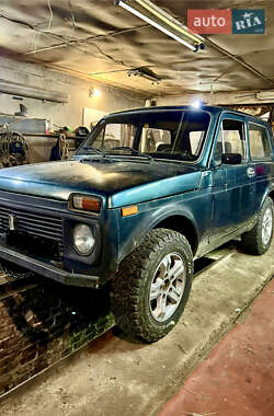 Позашляховик / Кросовер ВАЗ 21213 Niva 1995 в Києві