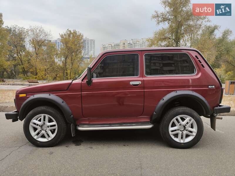 Внедорожник / Кроссовер ВАЗ / Lada 21213 Niva 2002 в Киеве фото 3 Внедорожник / Кроссовер ВАЗ / Lada 21213 Niva 2002 в Киеве