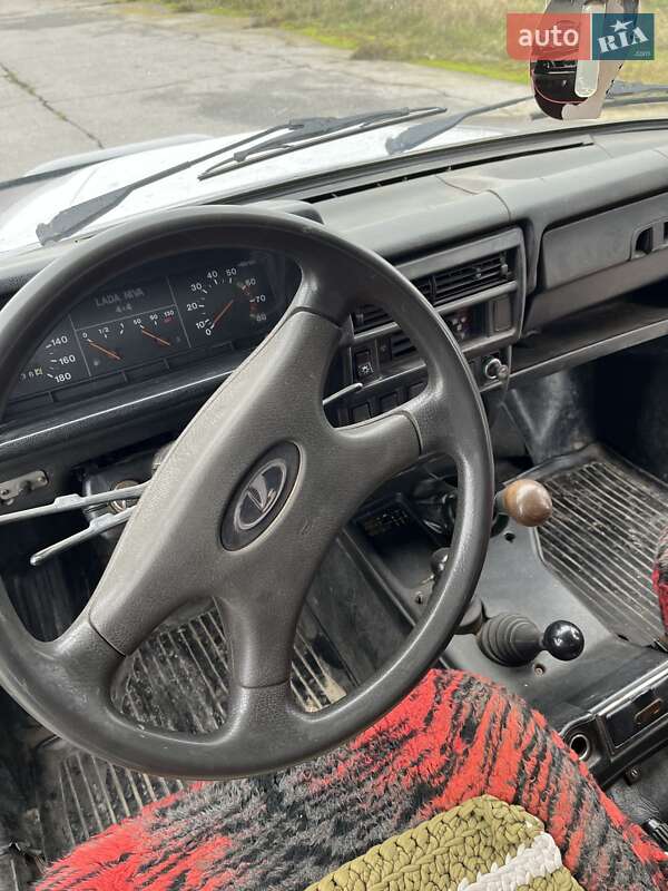 Внедорожник / Кроссовер ВАЗ / Lada 21213 Niva 2004 в Малине фото 3 Внедорожник / Кроссовер ВАЗ / Lada 21213 Niva 2004 в Малине