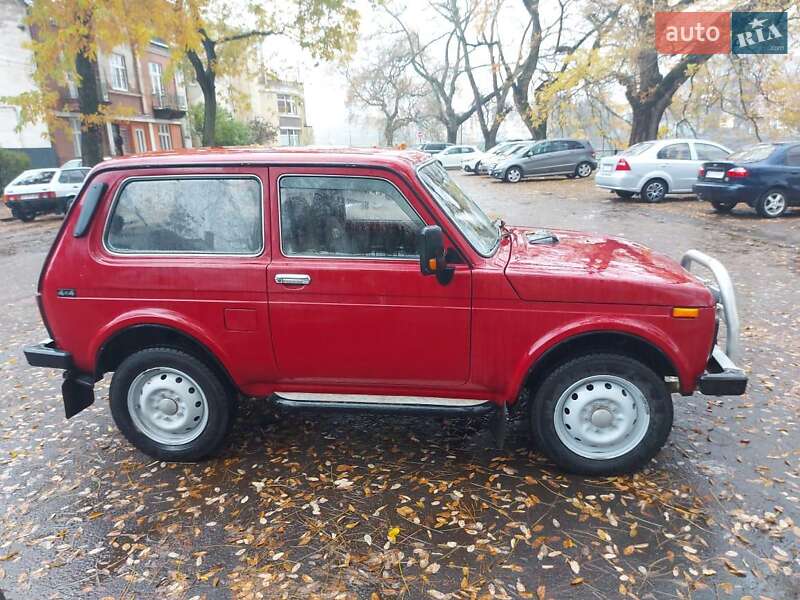 Позашляховик / Кросовер ВАЗ / Lada 21213 Niva 2005 в Ужгороді