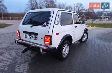 Внедорожник / Кроссовер ВАЗ 21213 Niva 1992 в Вишневце