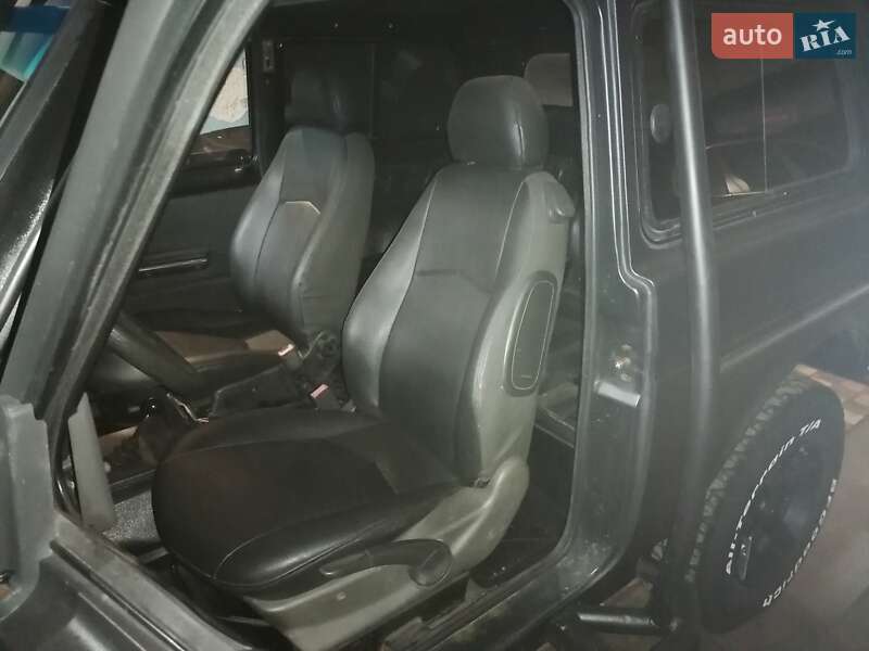 Внедорожник / Кроссовер ВАЗ / Lada 21213 Niva 2000 в Днепре фото 4 Внедорожник / Кроссовер ВАЗ / Lada 21213 Niva 2000 в Днепре