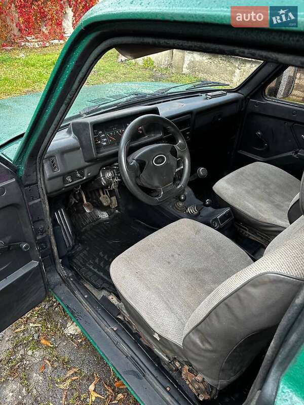 Внедорожник / Кроссовер ВАЗ / Lada 21213 Niva 2001 в Харькове