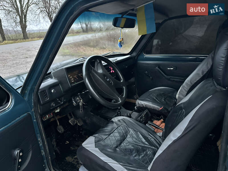 Внедорожник / Кроссовер ВАЗ / Lada 21213 Niva 1996 в Немирове