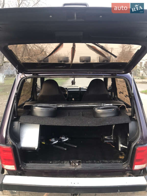 Внедорожник / Кроссовер ВАЗ / Lada 21213 Niva 1998 в Измаиле фото 6 Внедорожник / Кроссовер ВАЗ / Lada 21213 Niva 1998 в Измаиле