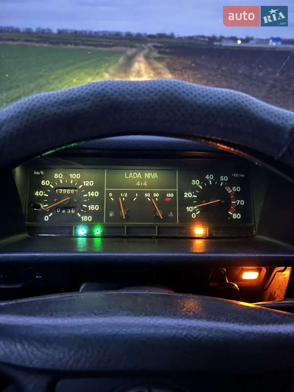 Внедорожник / Кроссовер ВАЗ / Lada 21213 Niva 1997 в Ильинцах