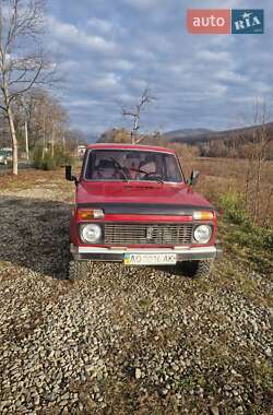 Позашляховик / Кросовер ВАЗ 21213 Niva 1998 в Тячеві