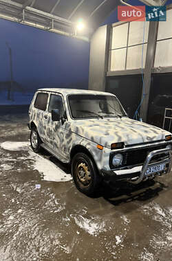 Внедорожник / Кроссовер ВАЗ / Lada 21213 Niva 2001 в Умани