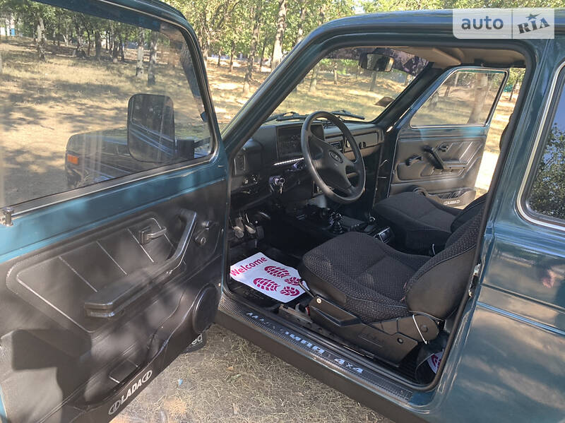 Позашляховик / Кросовер ВАЗ / Lada 21214 / 4x4 2005 в Миколаєві