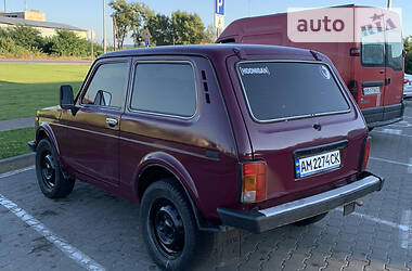 Внедорожник / Кроссовер ВАЗ 21214 / 4x4 2008 в 