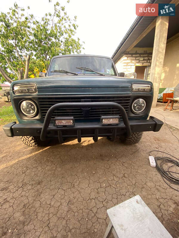 Хэтчбек ВАЗ / Lada 21214 / 4x4 2005 в Беляевке