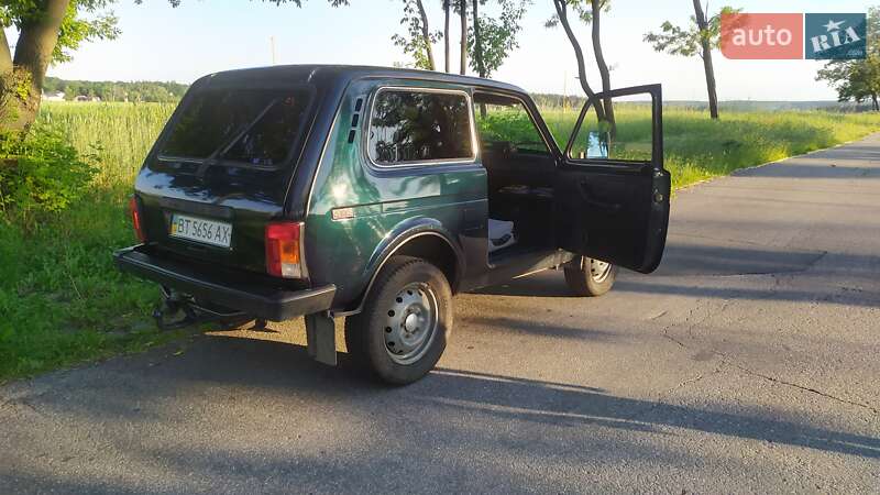 Внедорожник / Кроссовер ВАЗ / Lada 21214 / 4x4 2006 в Киеве