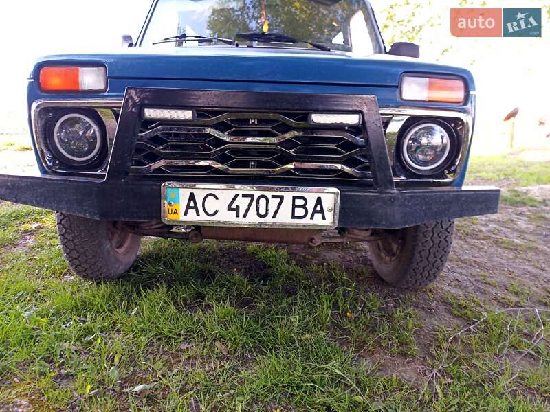 Внедорожник / Кроссовер ВАЗ / Lada 21214 / 4x4 2010 в Луцке