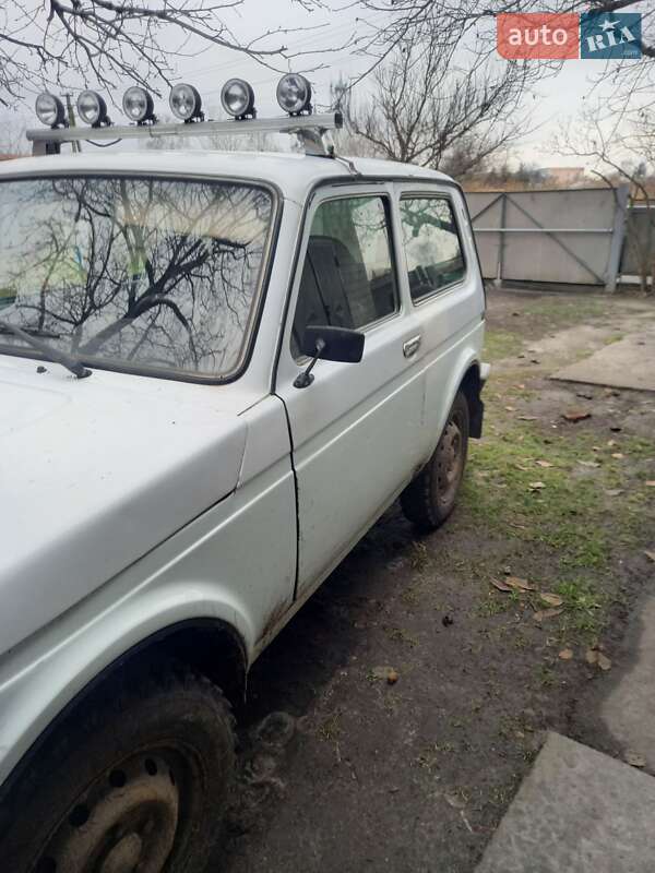 Внедорожник / Кроссовер ВАЗ / Lada 21214 / 4x4 2009 в Черкассах