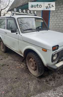 Внедорожник / Кроссовер ВАЗ / Lada 21214 / 4x4 2009 в Черкассах