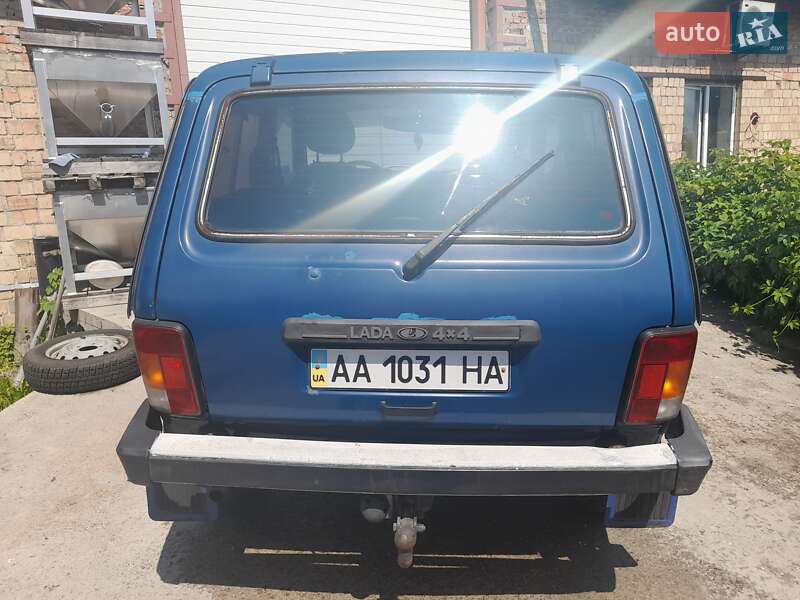 Внедорожник / Кроссовер ВАЗ / Lada 21214 / 4x4 2008 в Киеве
