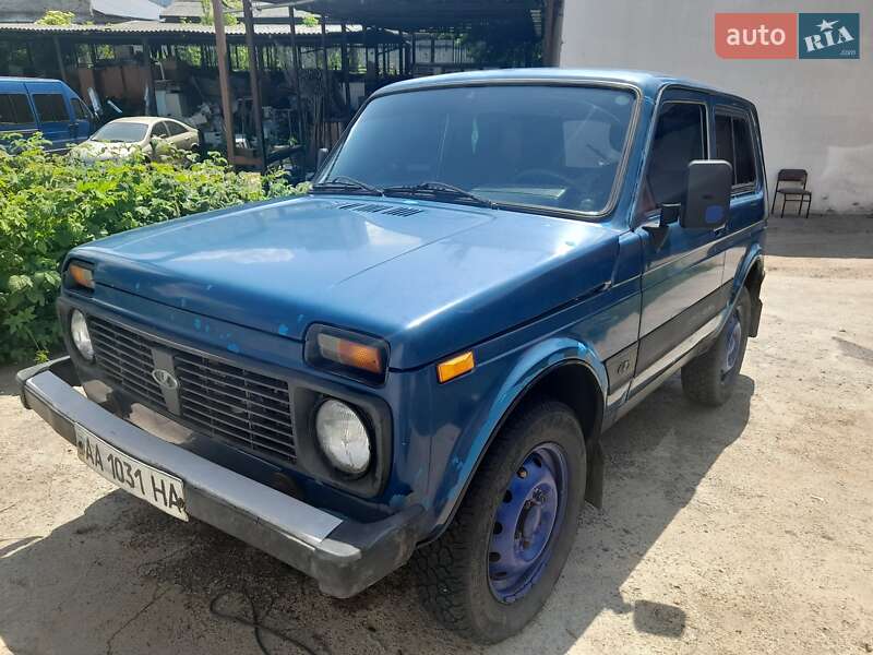 Внедорожник / Кроссовер ВАЗ / Lada 21214 / 4x4 2008 в Киеве