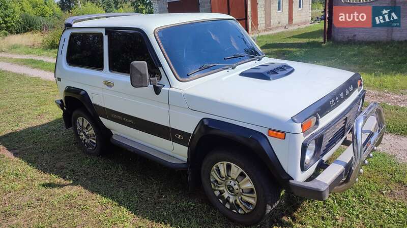 Внедорожник / Кроссовер ВАЗ / Lada 21214 / 4x4 2009 в Константиновке (Краматорского района) фото 5 Внедорожник / Кроссовер ВАЗ / Lada 21214 / 4x4 2009 в Константиновке (Краматорского района)