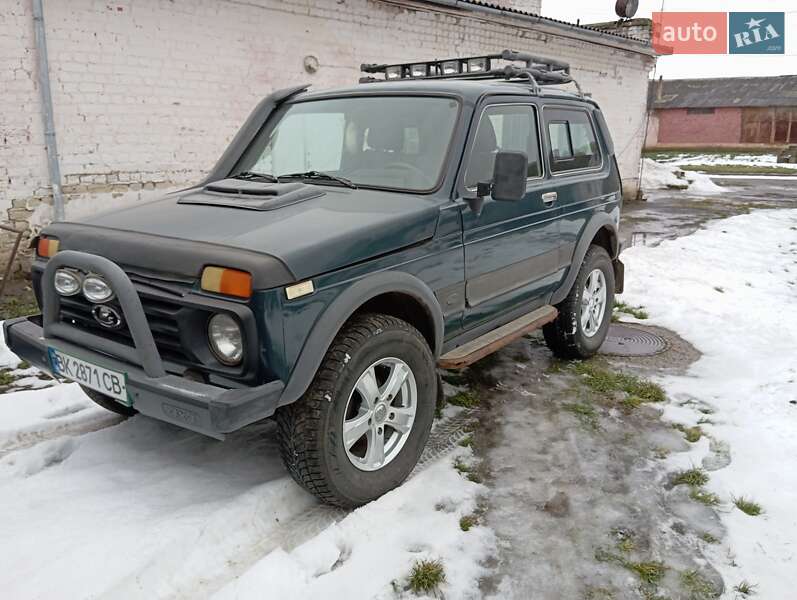 Внедорожник / Кроссовер ВАЗ / Lada 21214 / 4x4 2009 в Дубно