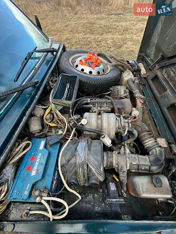 Внедорожник / Кроссовер ВАЗ / Lada 21214 / 4x4 2003 в Чугуеве