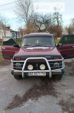 Позашляховик / Кросовер ВАЗ / Lada 21214 / 4x4 2005 в Магдалинівці