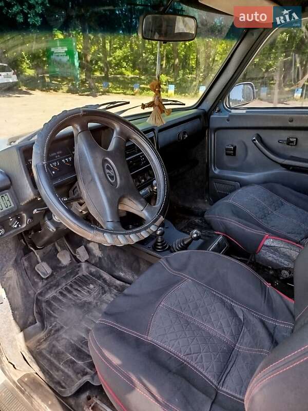 Внедорожник / Кроссовер ВАЗ / Lada 21214 / 4x4 2007 в Новомосковске