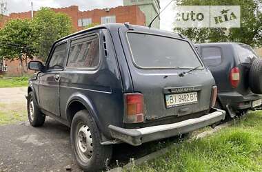 Внедорожник / Кроссовер ВАЗ / Lada 21214 / 4x4 2012 в Полтаве