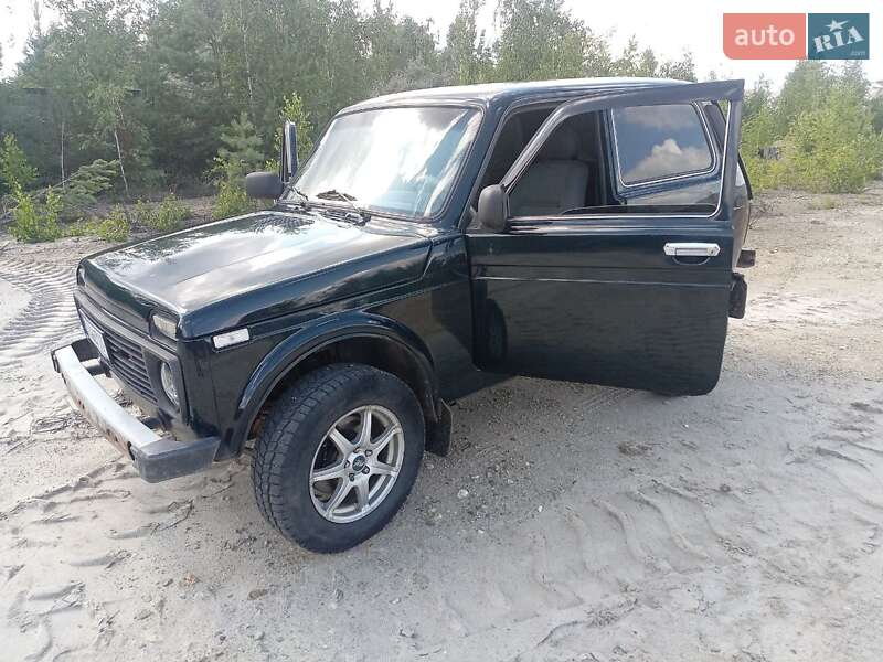 Позашляховик / Кросовер ВАЗ / Lada 21214 / 4x4 2007 в На Новій Борові
