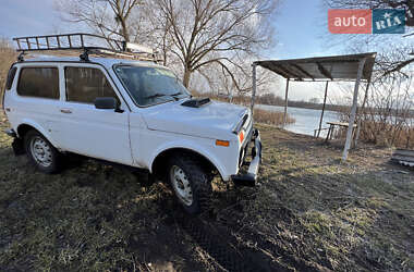 Позашляховик / Кросовер ВАЗ / Lada 21214 / 4x4 2009 в Обухові