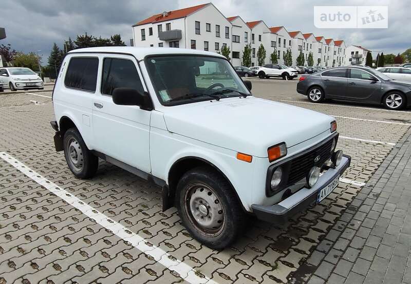 Внедорожник / Кроссовер ВАЗ / Lada 21214 / 4x4 2014 в Харькове