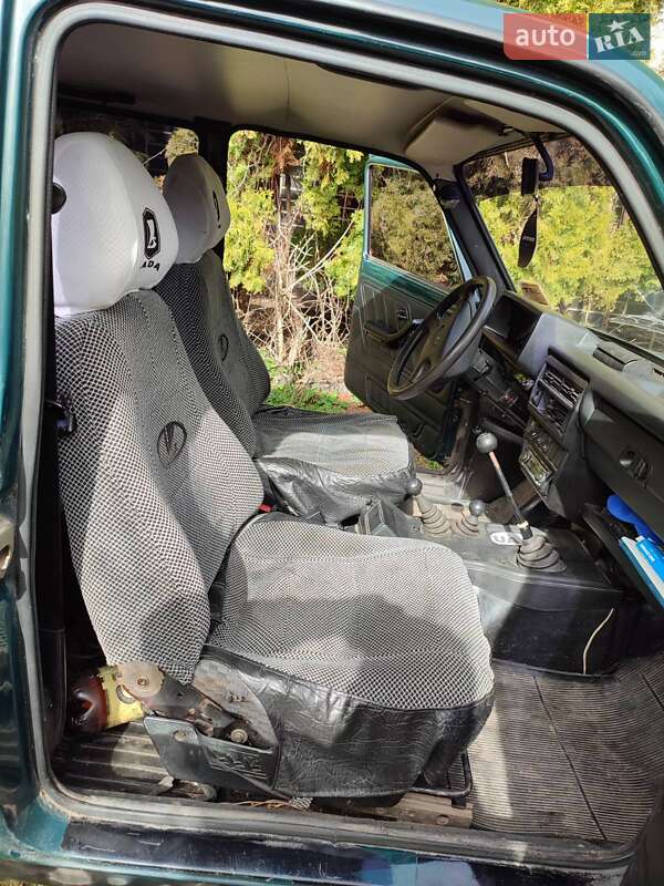 Внедорожник / Кроссовер ВАЗ / Lada 21214 / 4x4 2006 в Корсуне-Шевченковском