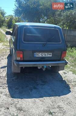 Внедорожник / Кроссовер ВАЗ 21214 / 4x4 2017 в 