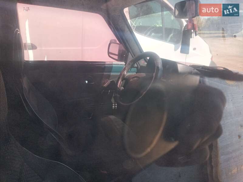 Внедорожник / Кроссовер ВАЗ / Lada 21214 / 4x4 2010 в Борисполе